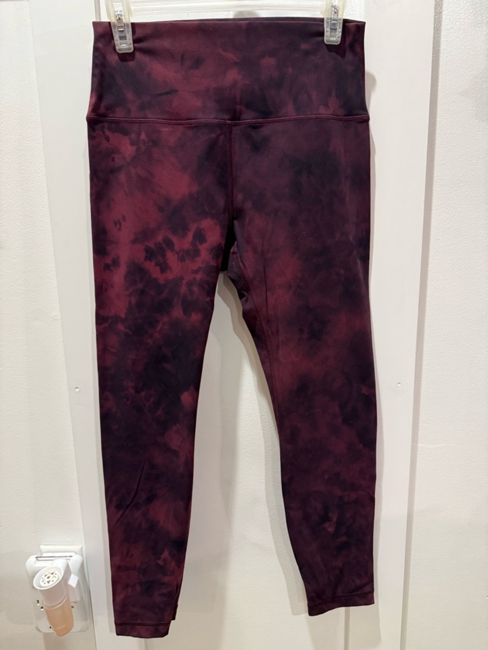 Women's High-Rise Tie-Dye Leggings - Burgundy/Black